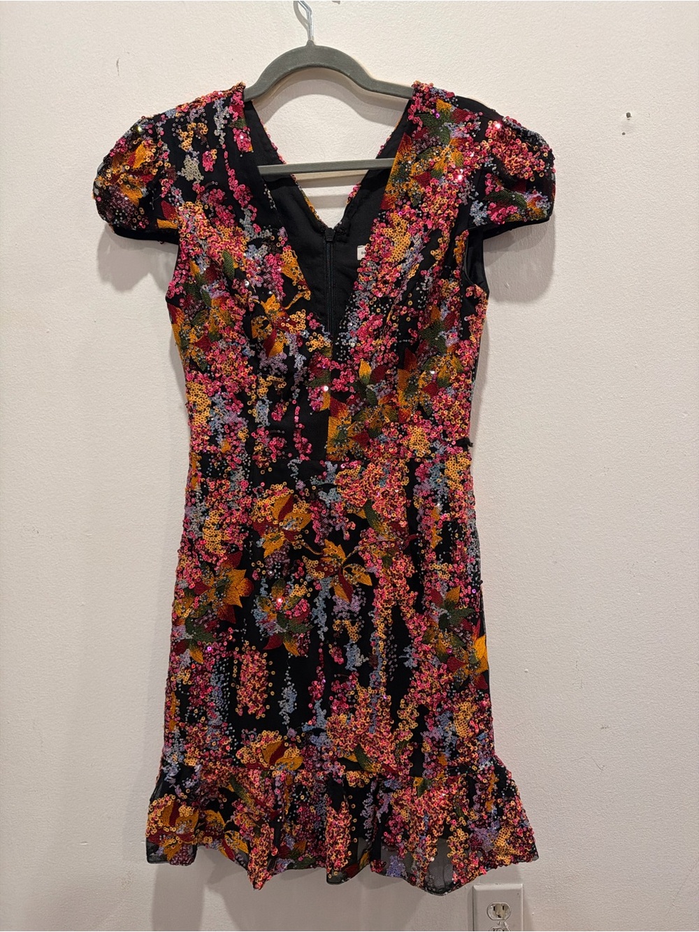 Black Floral V-Neck Short Sleeve Dress- Dress the Population
